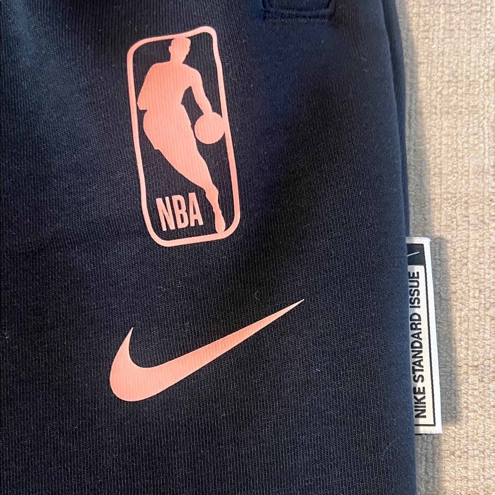 Nike Standard Issue NBA Authentic Portland Trail Blazer Sweat Pants - Picture 2 of 11